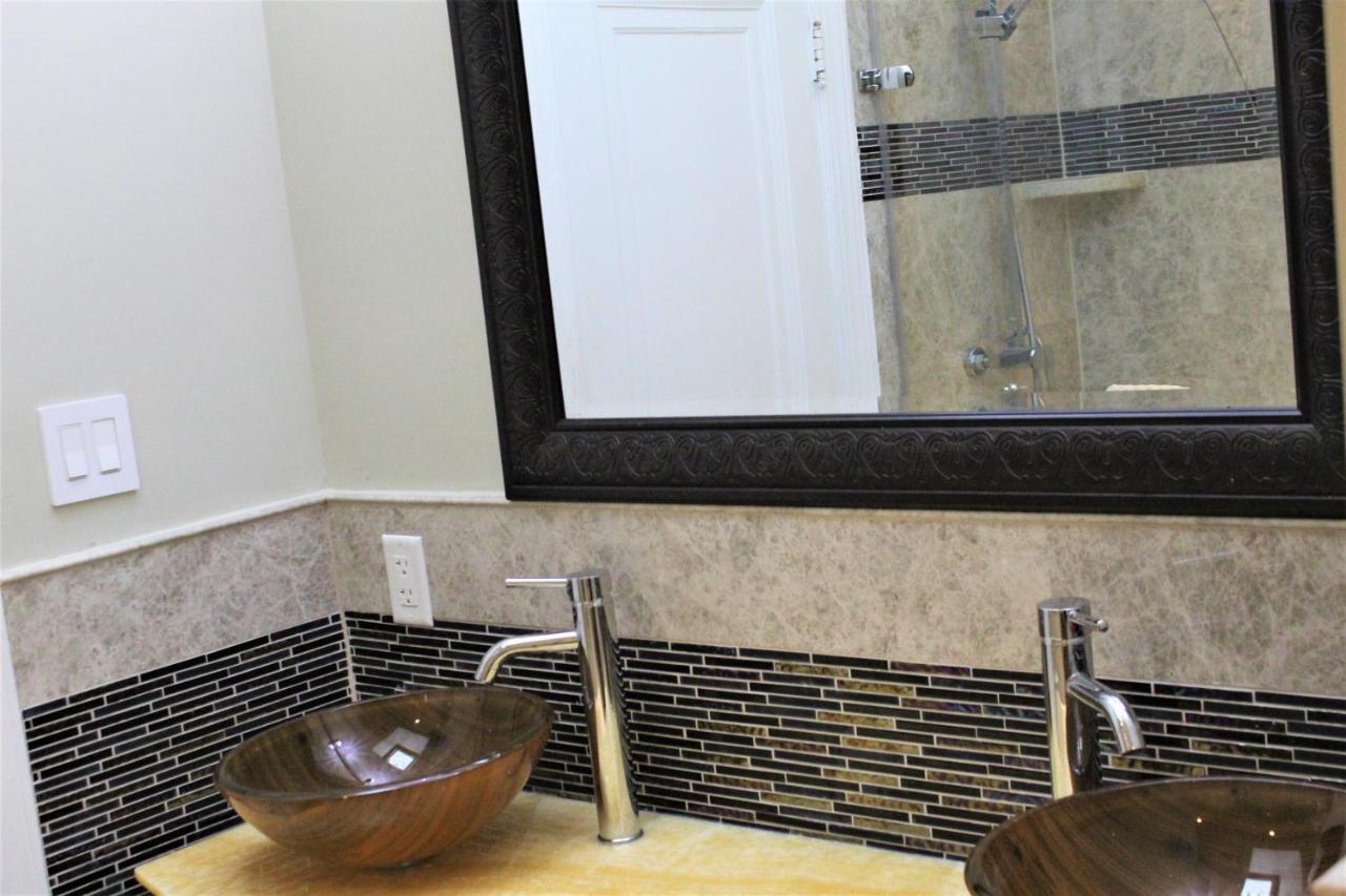Master Bedroom-private Bath, Dc Alloggio in famiglia *